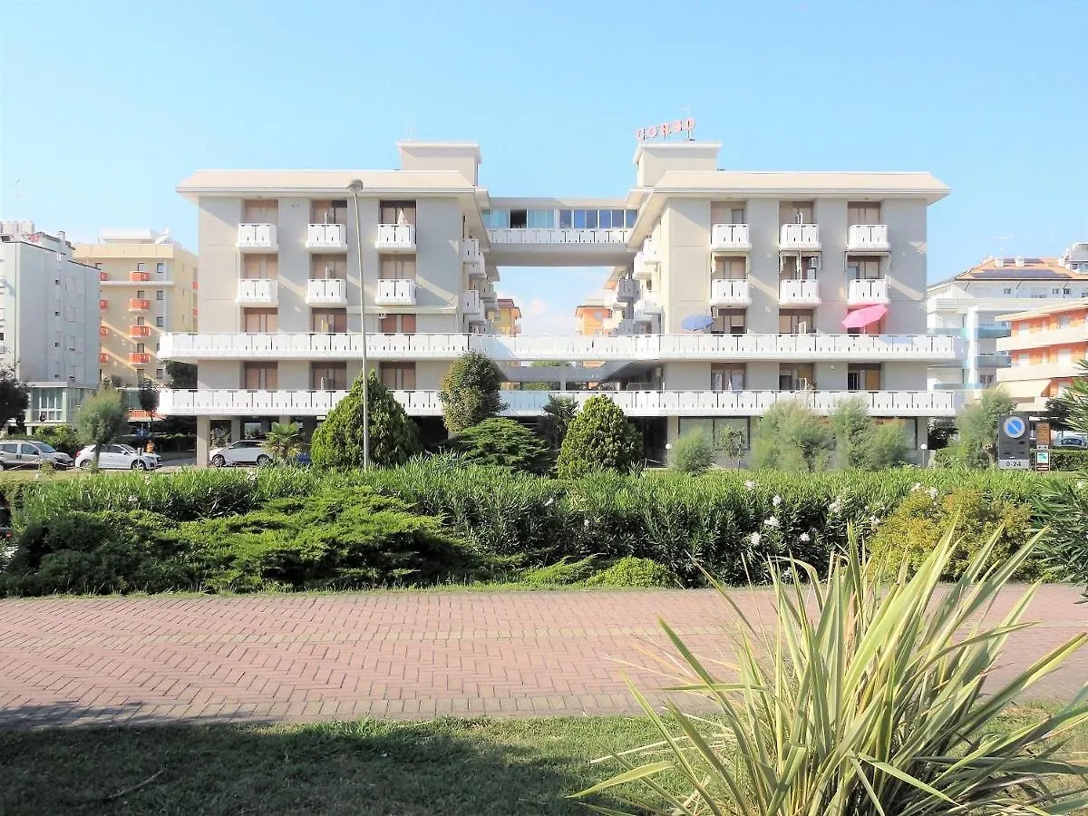 Corso - Appartamenti Bibione 0*,