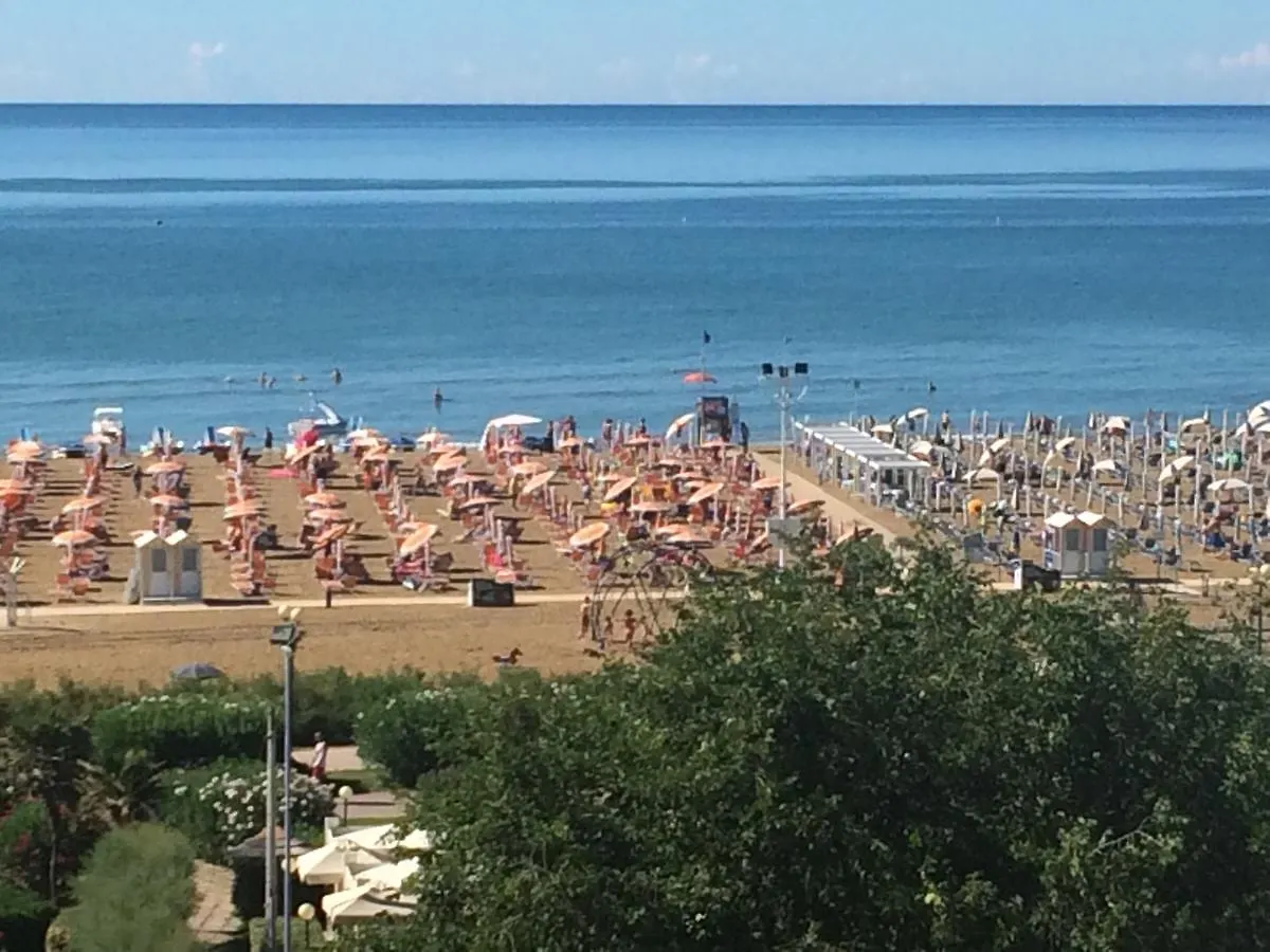Corso - Appartamenti Bibione 0*,